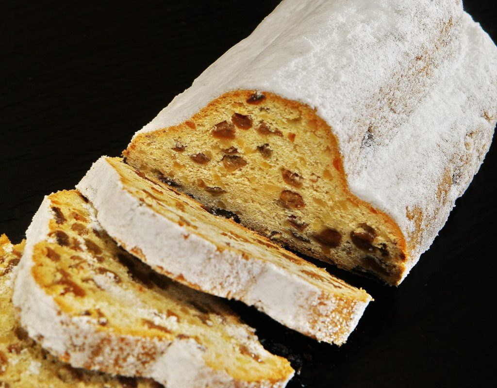 פירותי עם חתיכות פרי (פרווה)